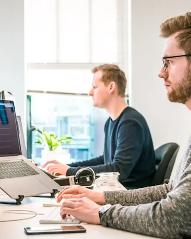 RockBusiness Team bei der strategischen Webdesign-Planung
